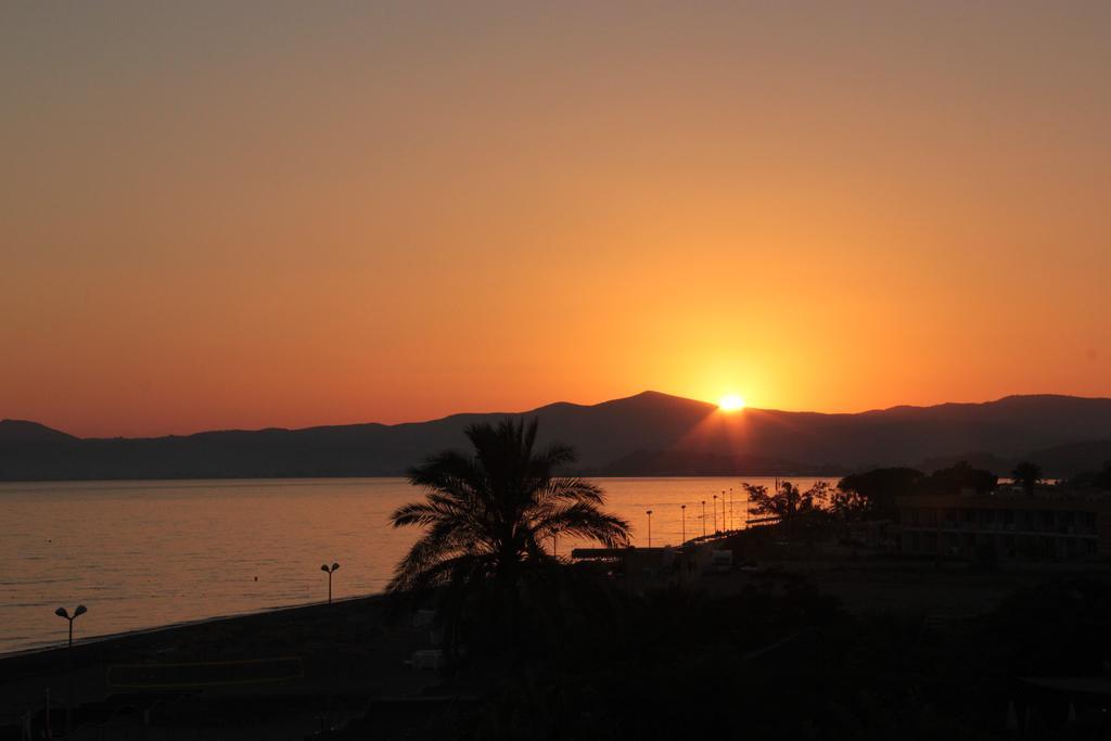 Gumuldur Mavi Deniz Hotel Zewnętrze zdjęcie